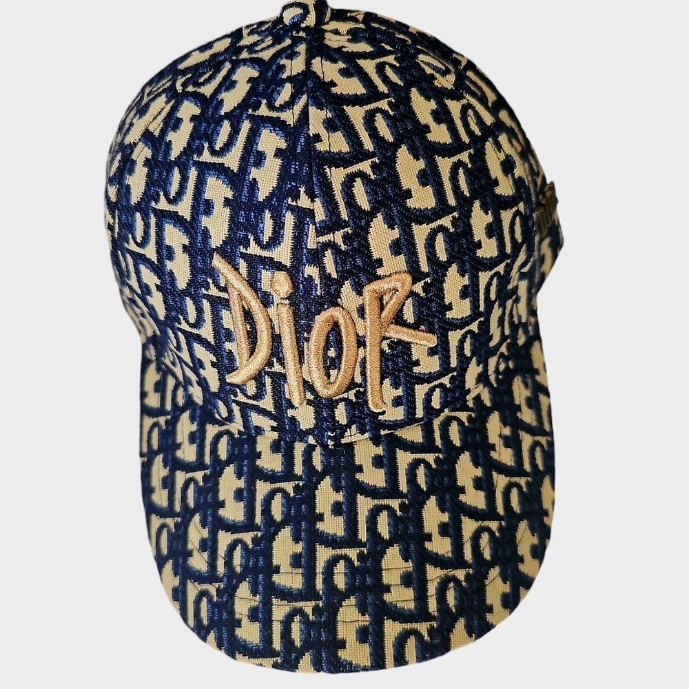 Hat one size